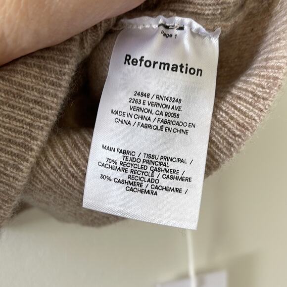 NWT Reformation Caitlin Cashmere Crop Tank Top Oatmeal Beige Size Small - Picture 4 of 4